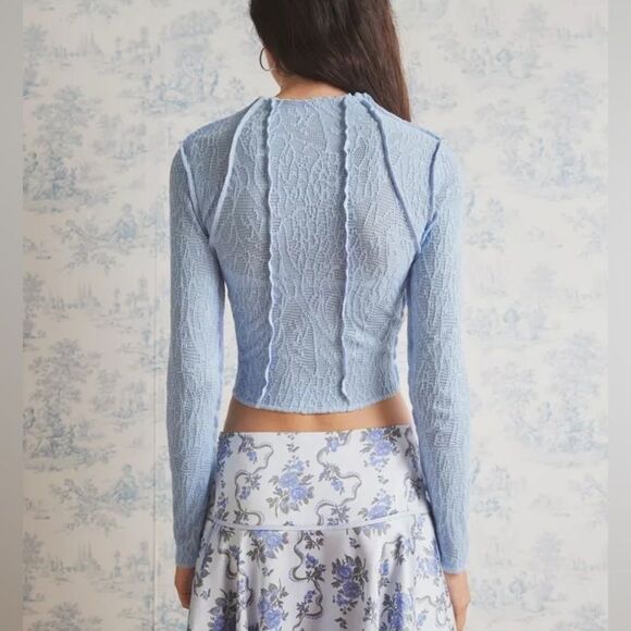 Kimchi Blue Blair Seamed Long Sleeve Top - Picture 1 of 3